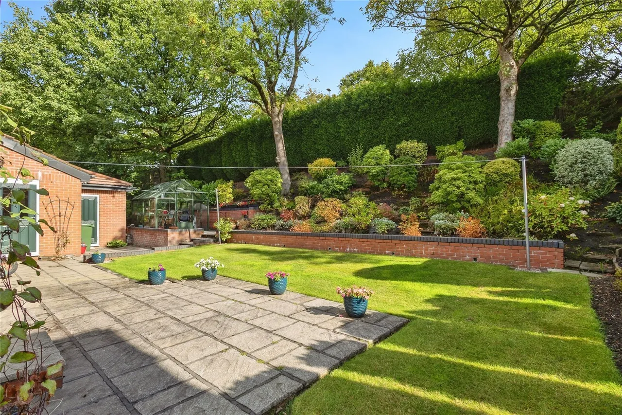 Woodend Drive, Stalybridge, Greater Manchester, SK15, photo 3