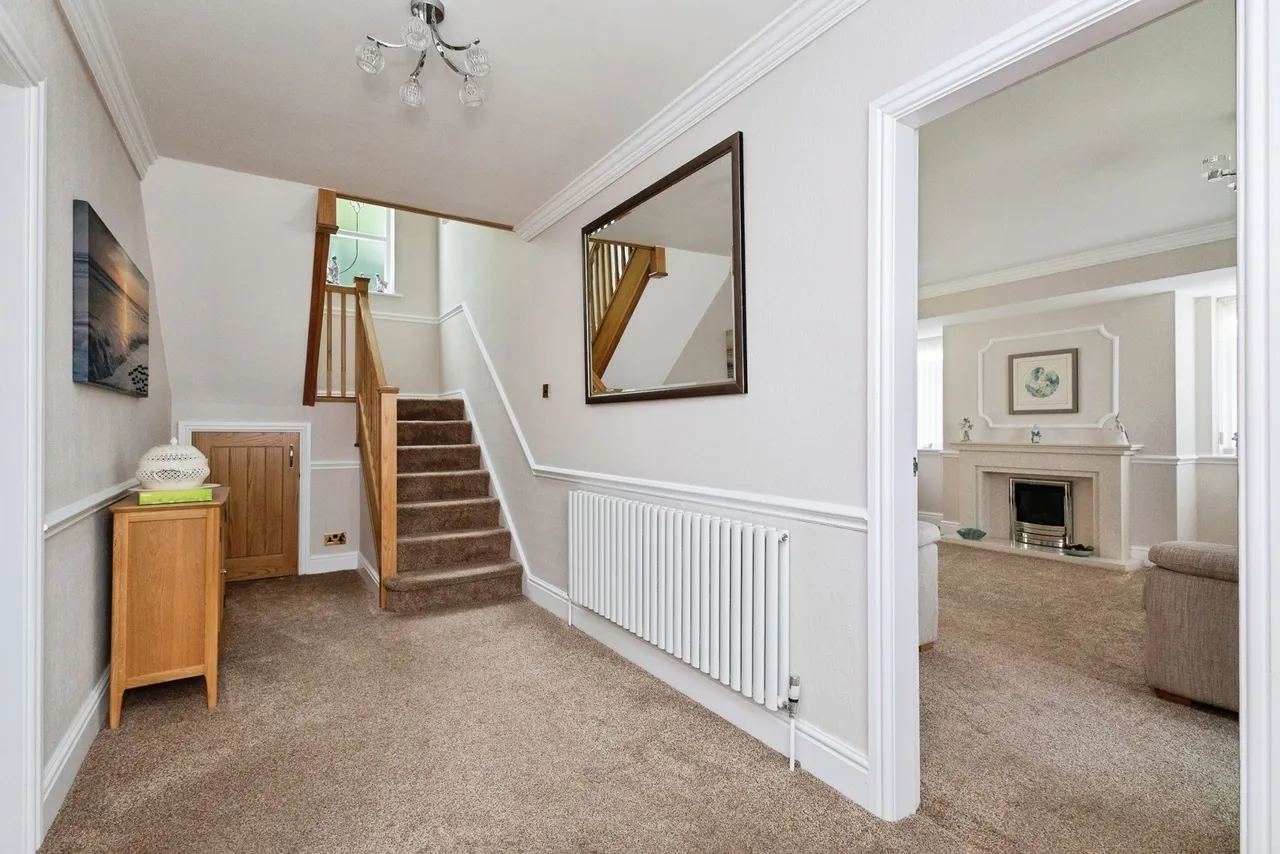 Woodend Drive, Stalybridge, Greater Manchester, SK15, photo 9
