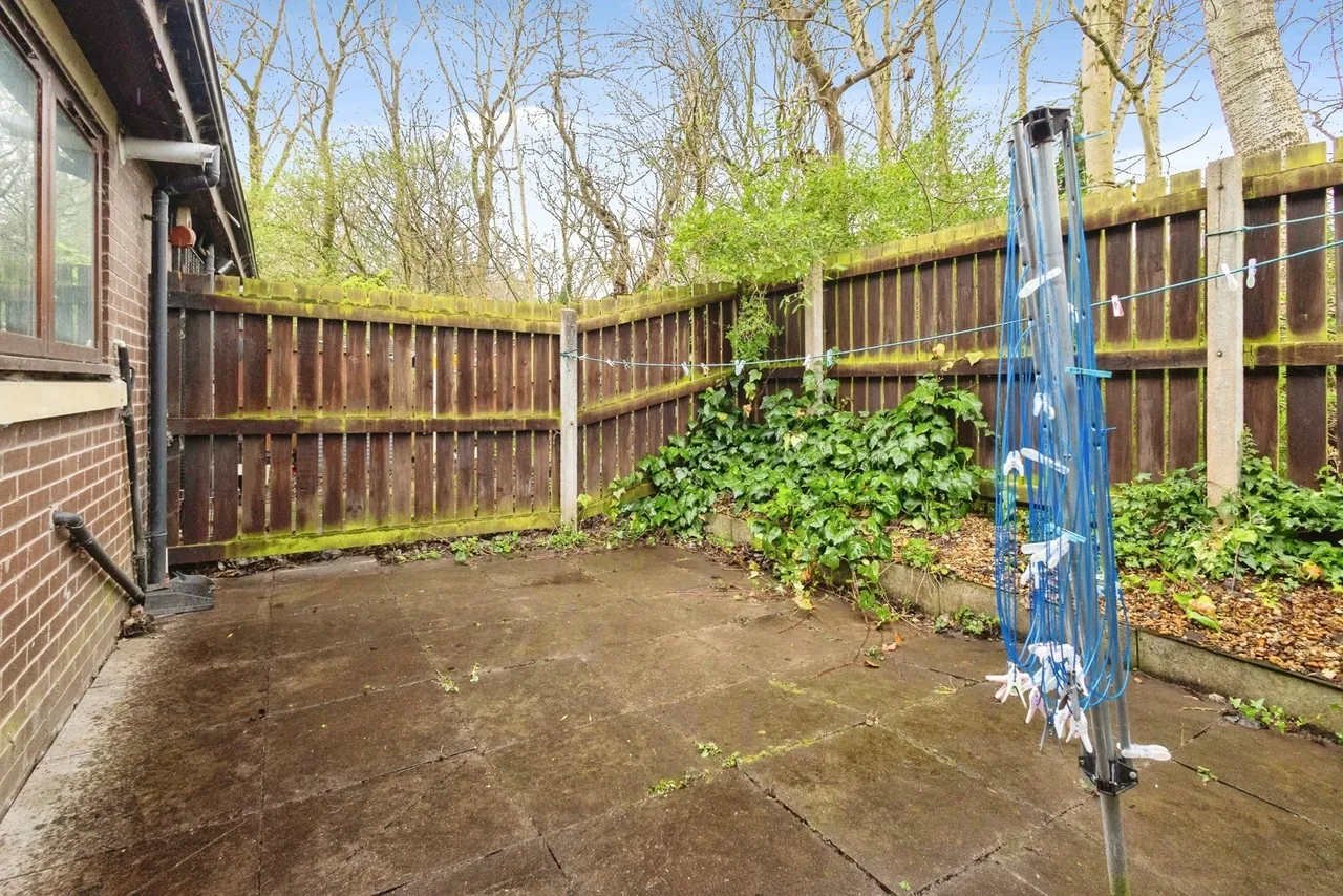 Kirkman Close, Gorton, Manchester, M18, photo 16
