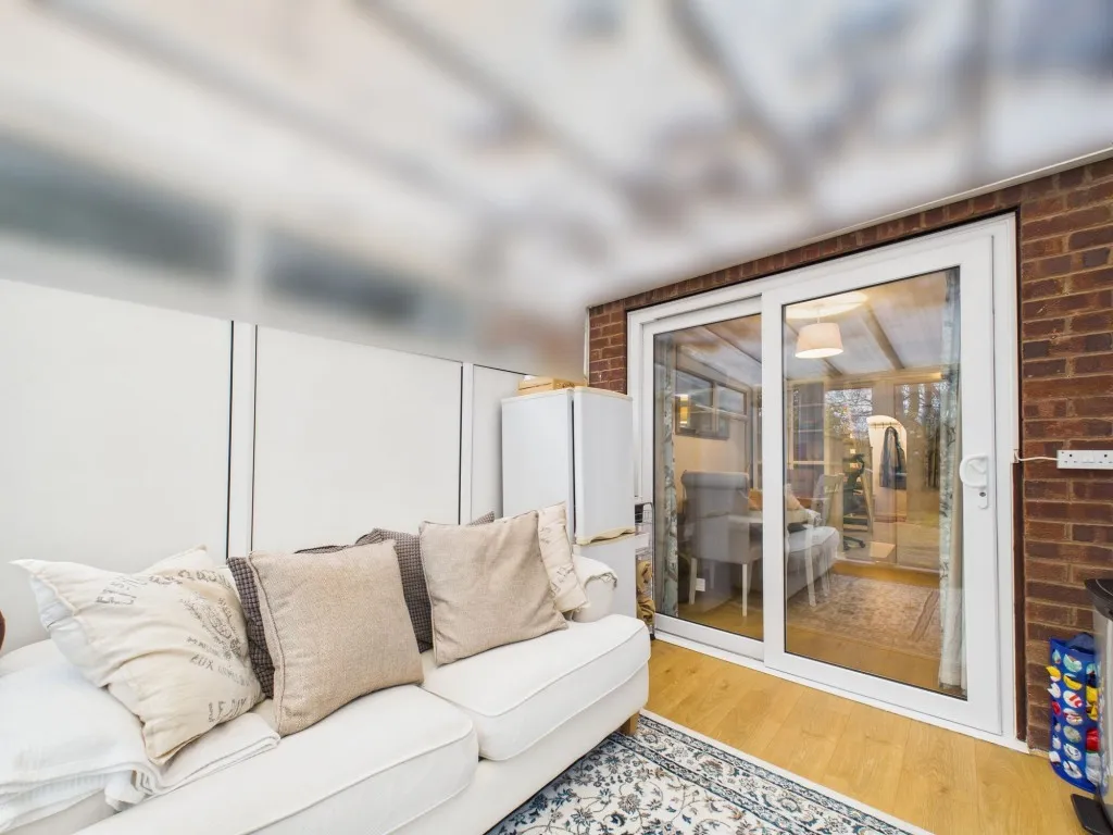 Huscarle Way, Tilehurst, RG31, photo 17