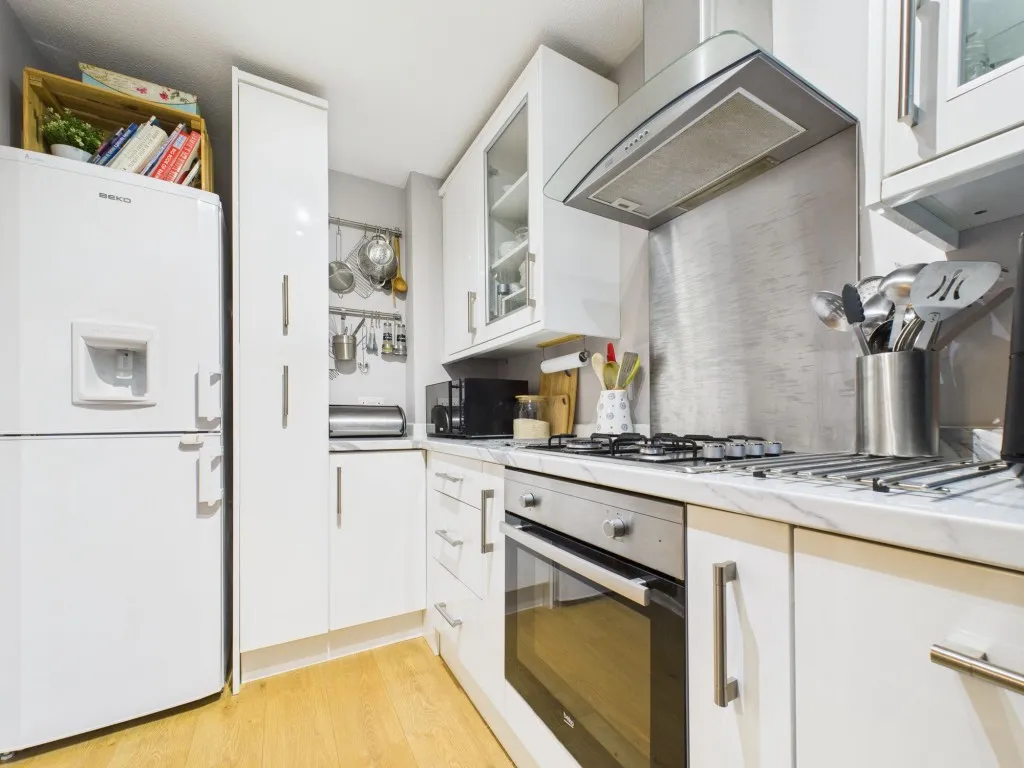Huscarle Way, Tilehurst, RG31, photo 5