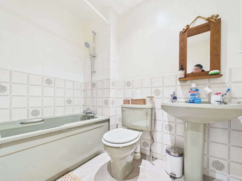 Huscarle Way, Tilehurst, RG31, photo 15