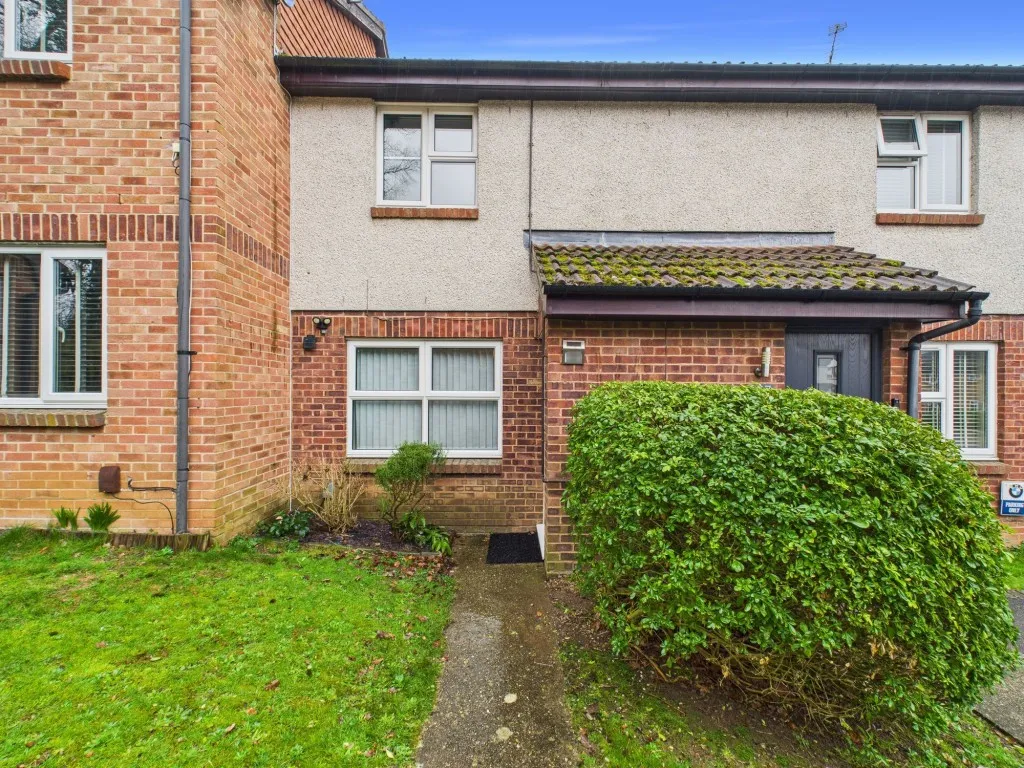 2 bed house for sale, Huscarle Way, Tilehurst, RG31
