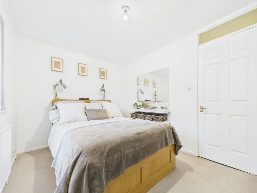 Huscarle Way, Tilehurst, RG31, photo 10