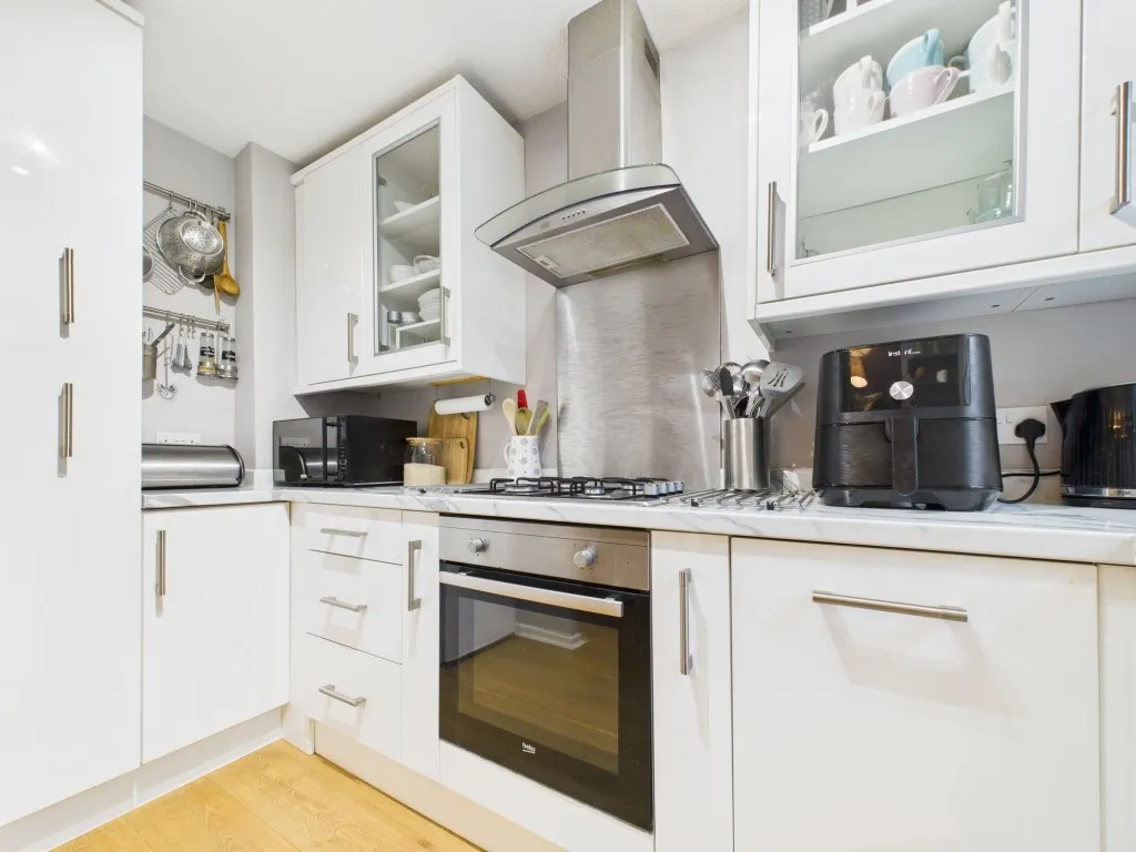 Huscarle Way, Tilehurst, RG31, photo 7