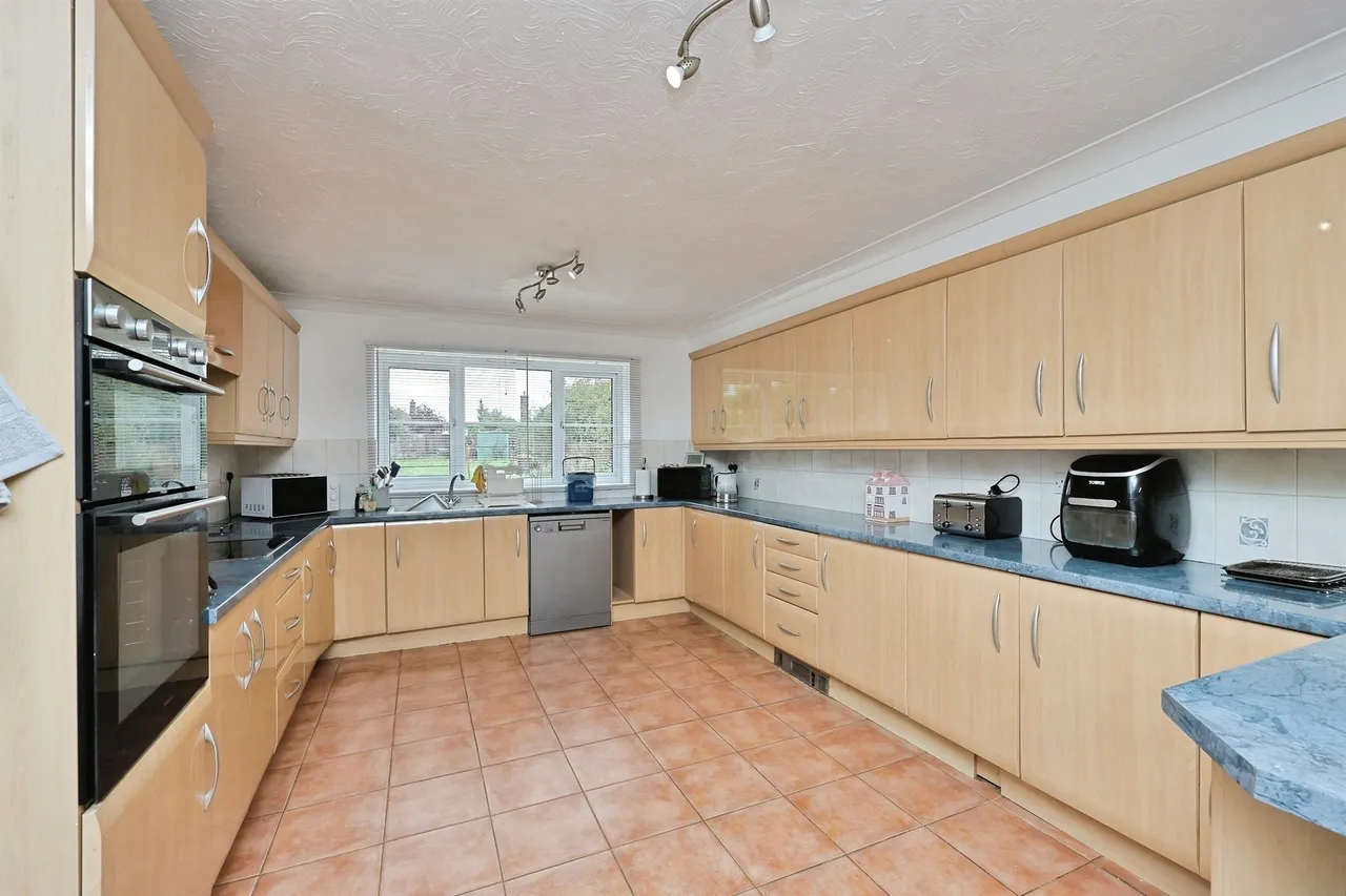 Monkhams Drive, Watton, IP25, photo 3