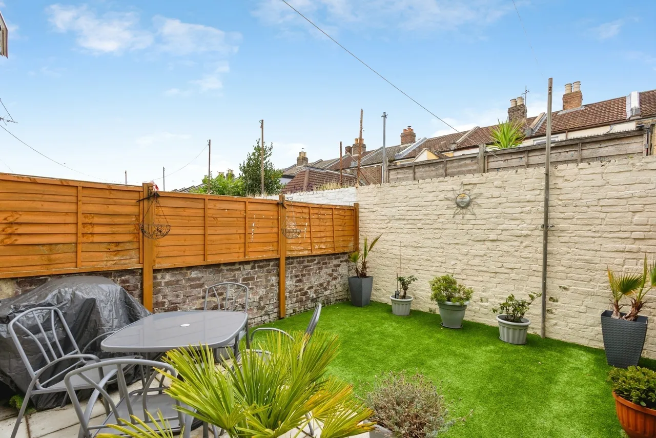 Shearer Road, Portsmouth, PO1, photo 12