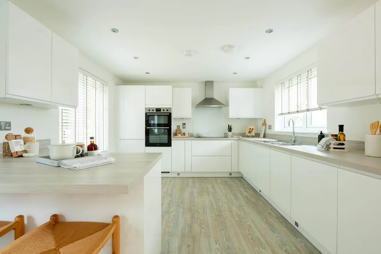 Buckingham Road, Milton Keynes, MK3, photo 3