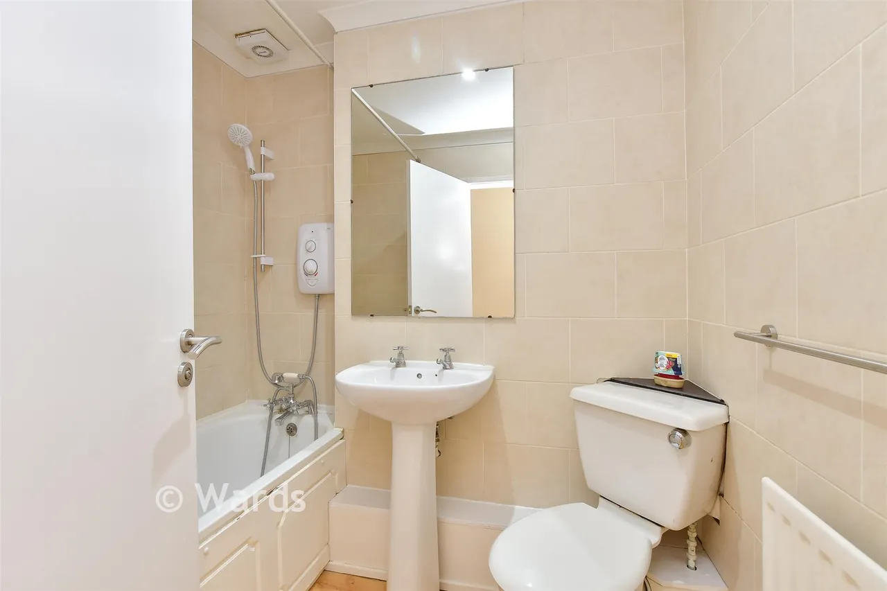 Station Road, Crayford, DA1, photo 8