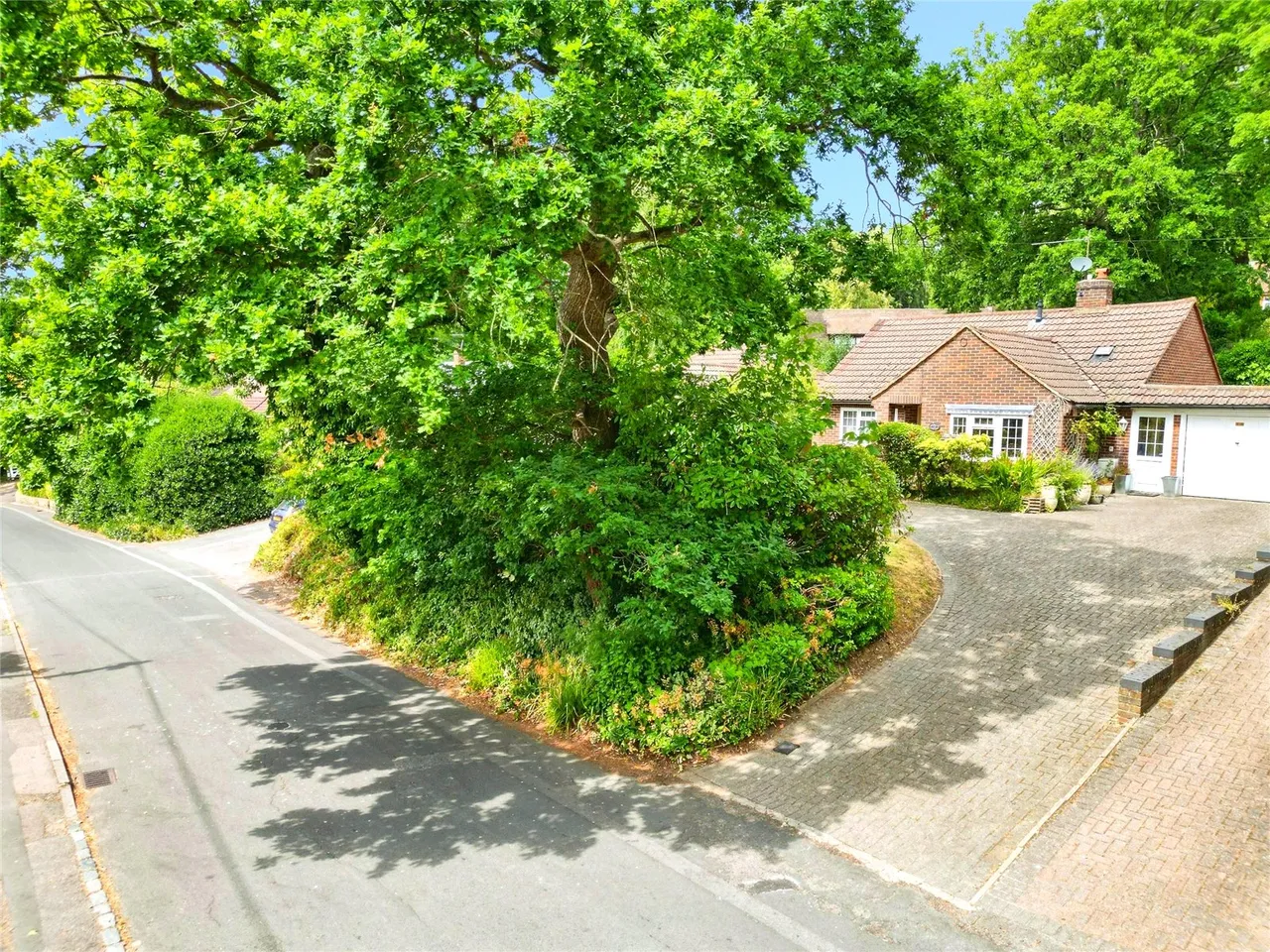 Harts Leap Road, Sandhurst, Berkshire, GU47 8EW, photo 17