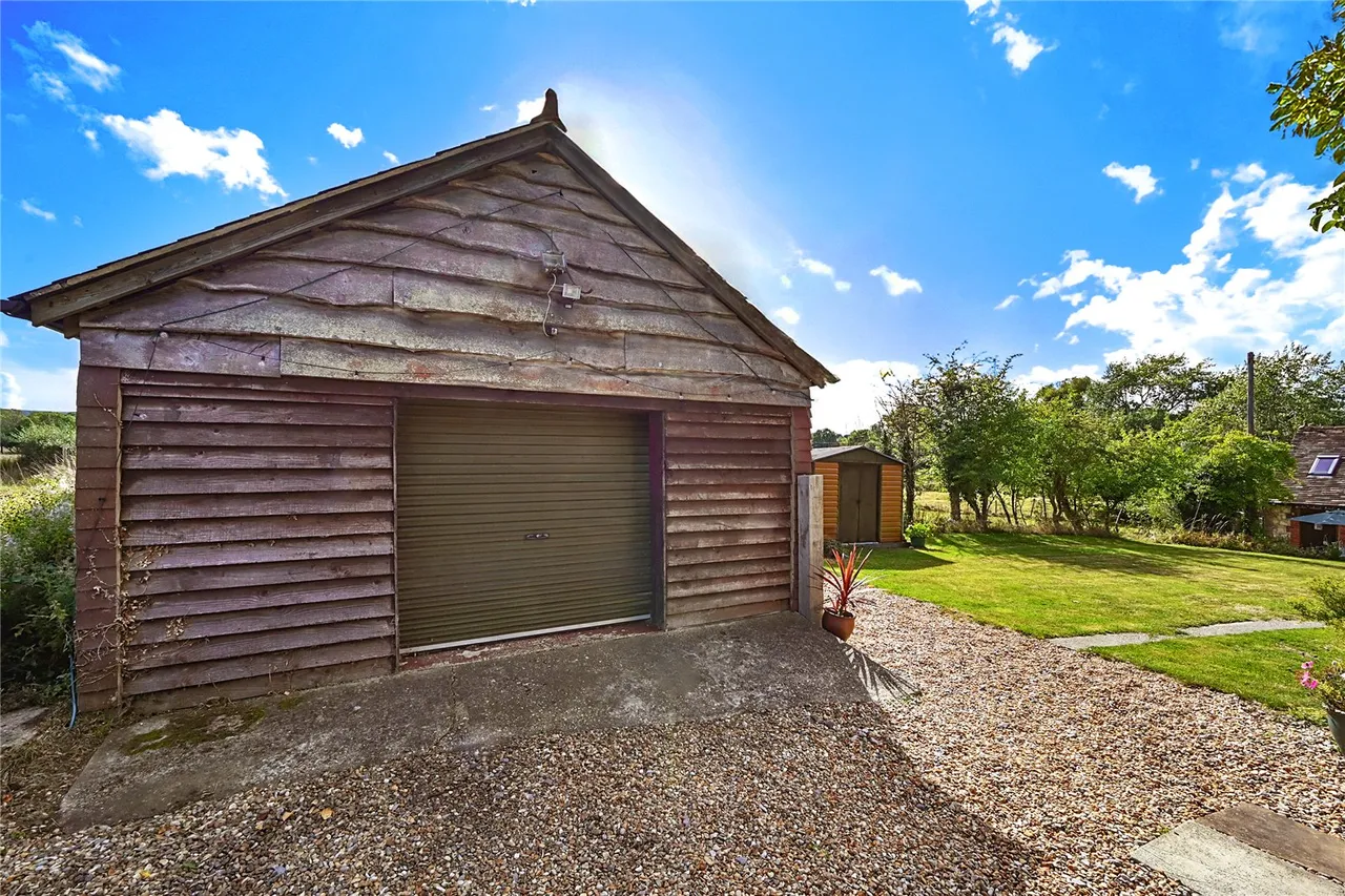 London Road, Ashington, RH20, photo 5