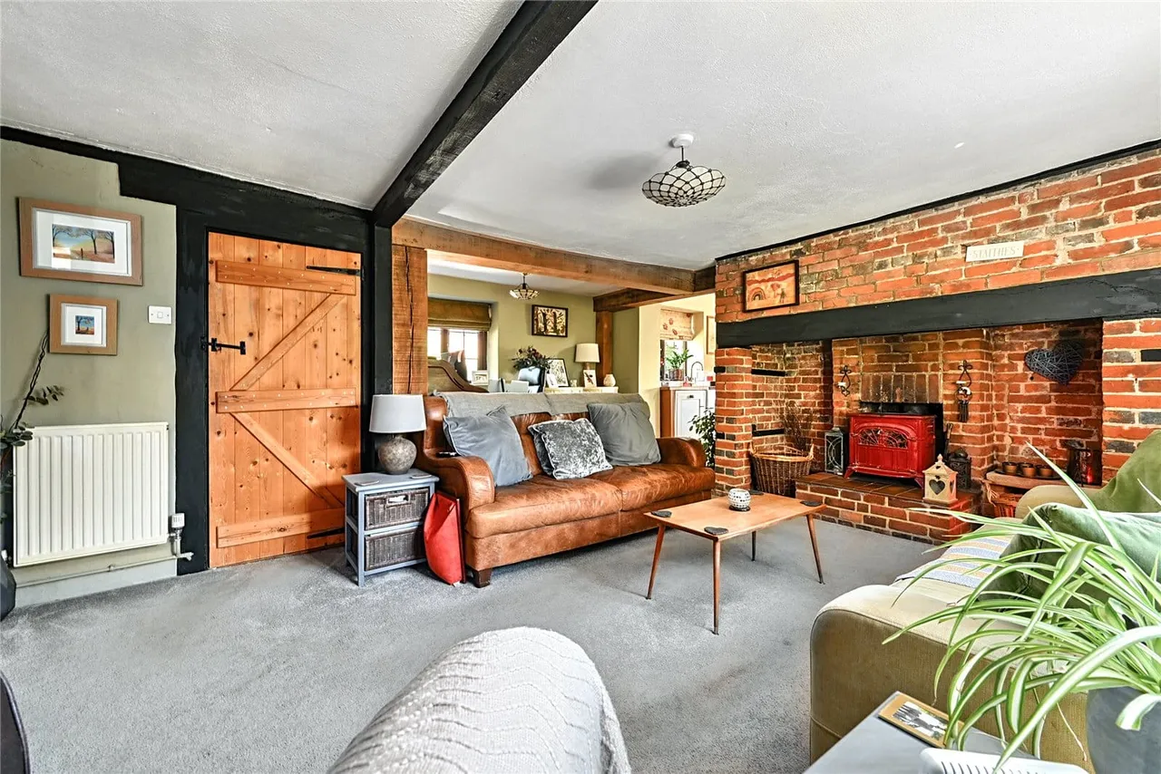 London Road, Ashington, RH20, photo 13