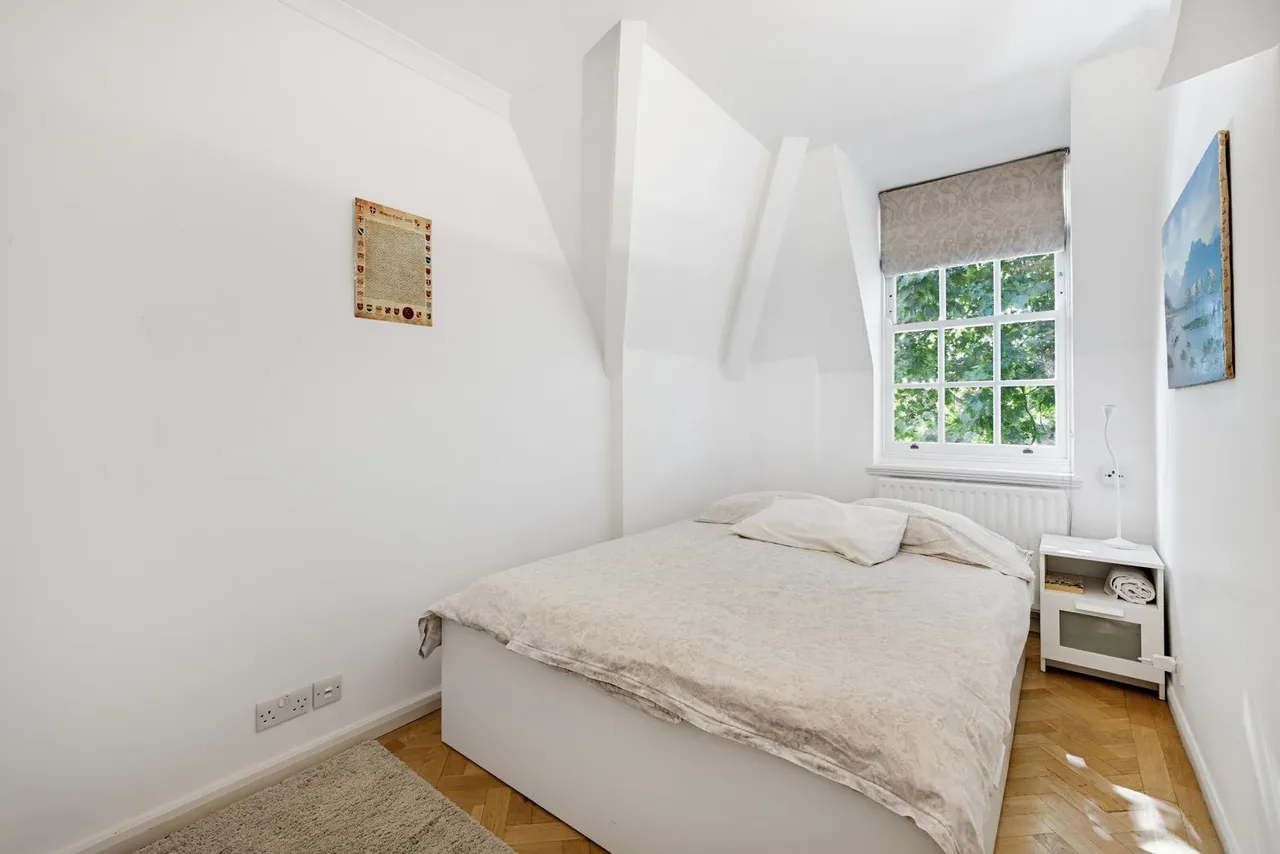 Kensington Church Walk, Kensington, London, W8 4NF, photo 8