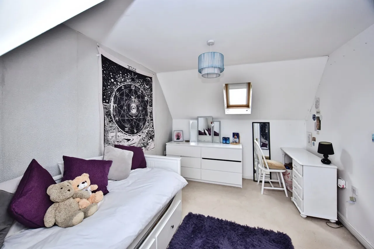 Premier Way, Kemsley, Sittingbourne, ME10, photo 12