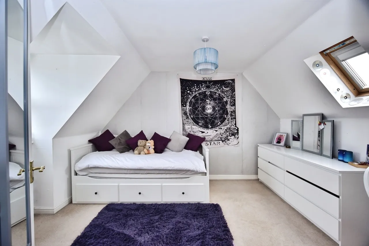 Premier Way, Kemsley, Sittingbourne, ME10, photo 10