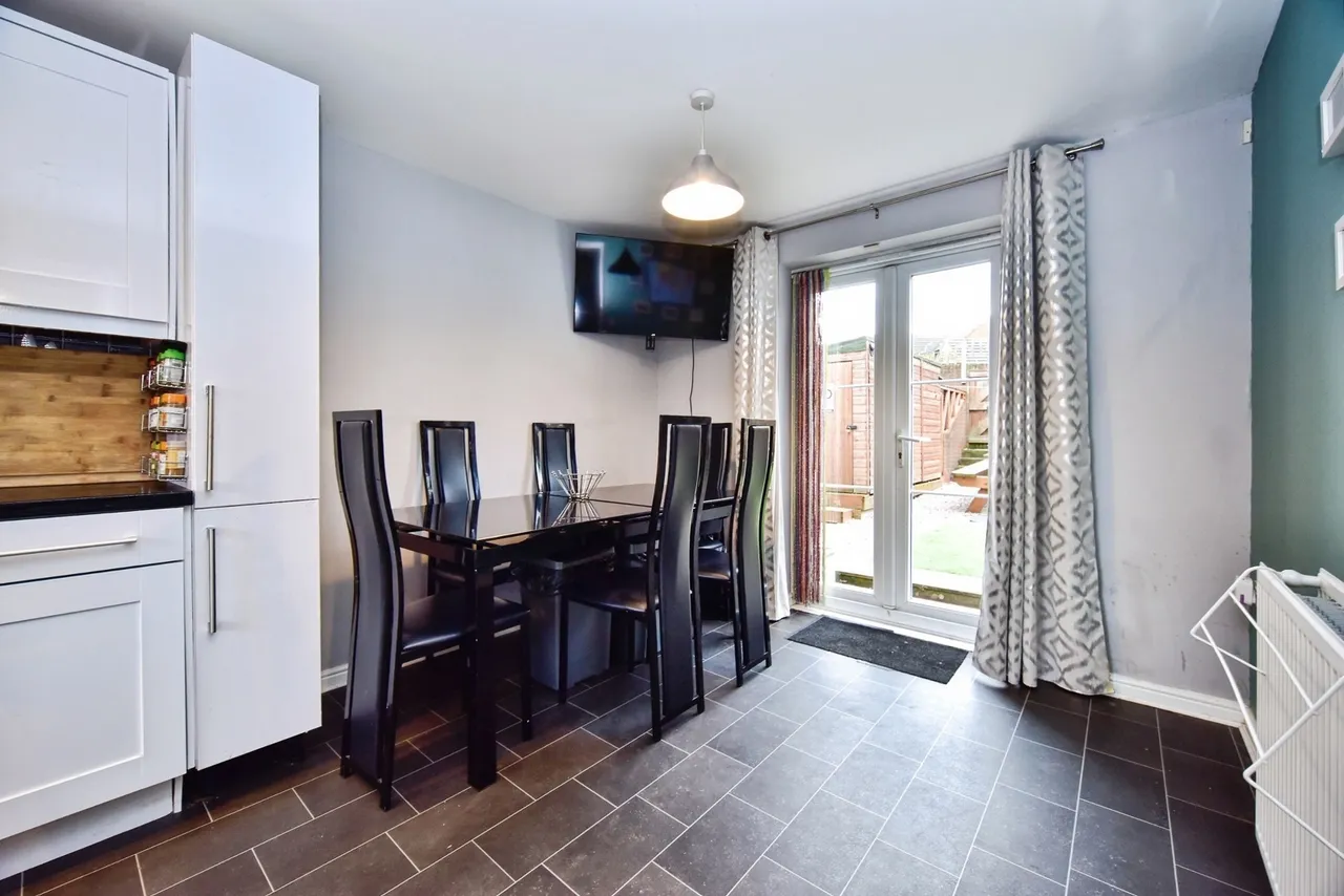 Premier Way, Kemsley, Sittingbourne, ME10, photo 6