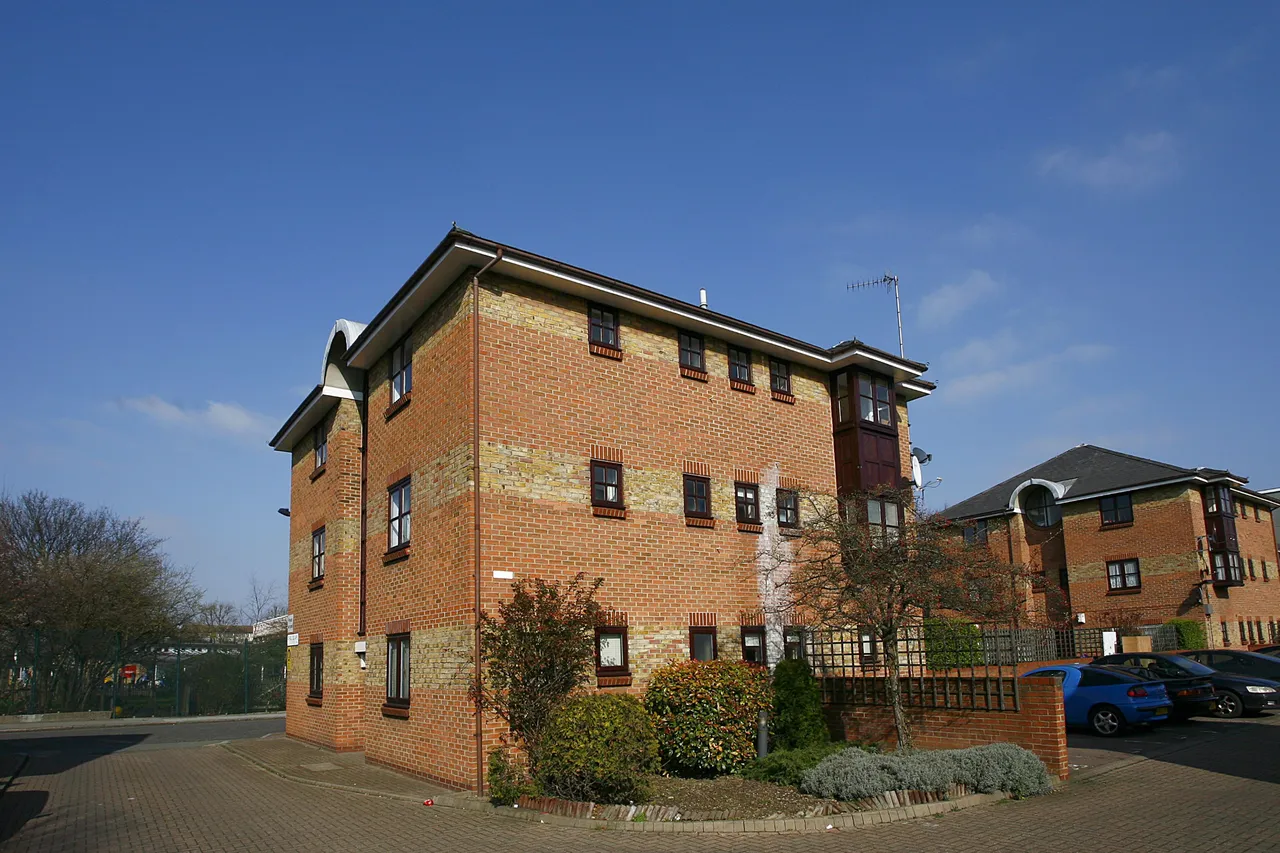 42 Athol Square, London, photo 8