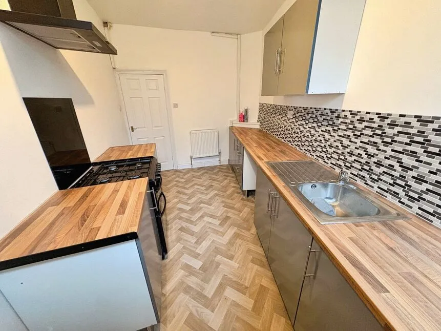 Cross Cottages, Marsh, HD1, photo 9