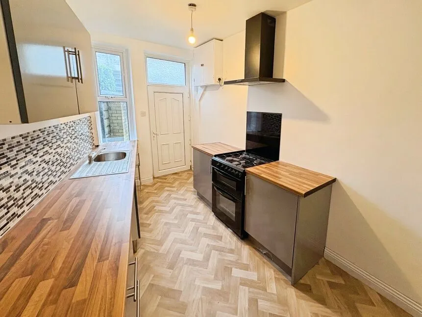 Cross Cottages, Marsh, HD1, photo 5