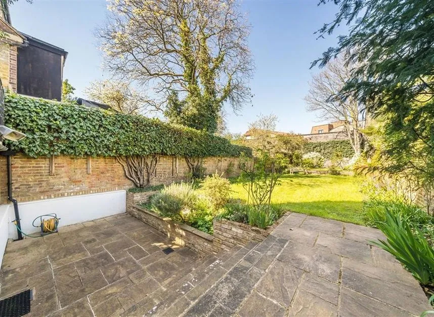 Groveway, Stockwell, SW9, photo 3