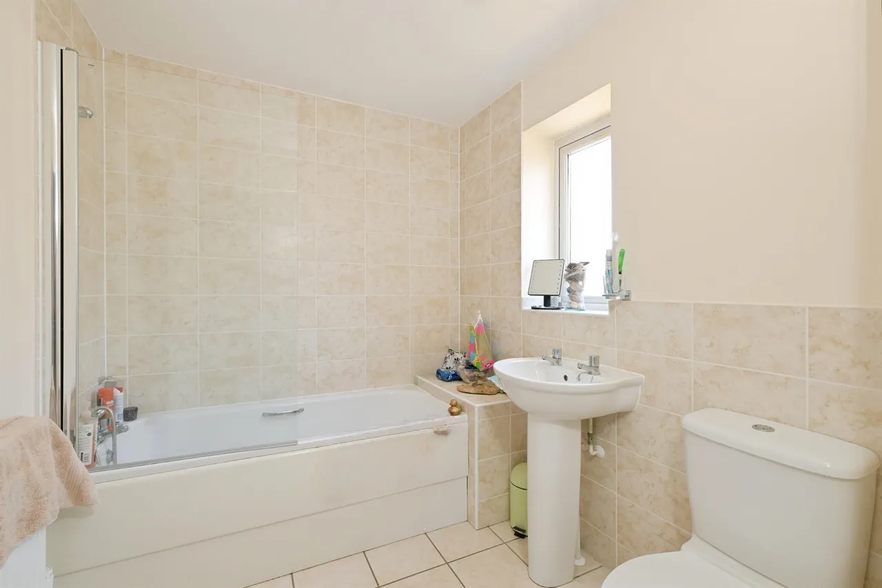 Oak Lane, Peterborough, PE8, photo 13