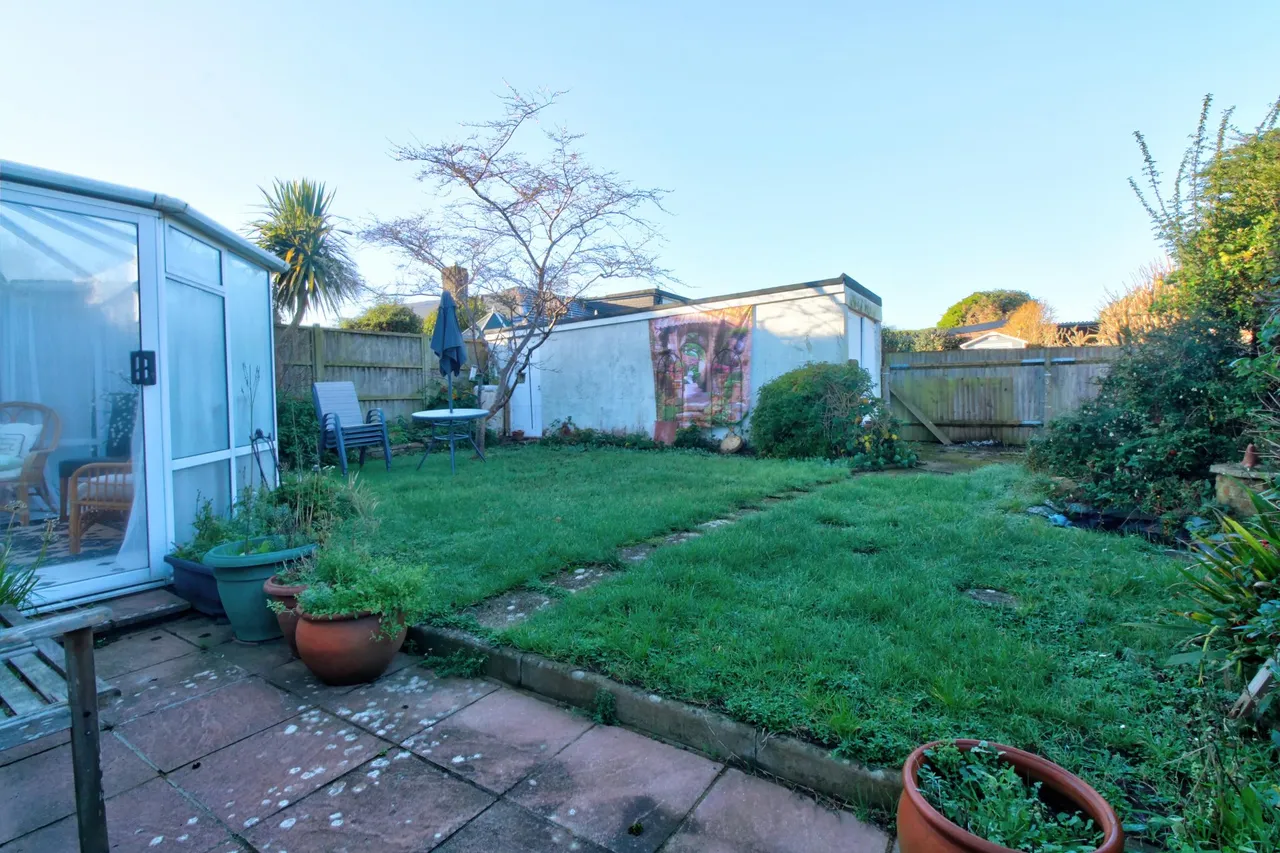 Half Moon Lane, Worthing, BN13, photo 26