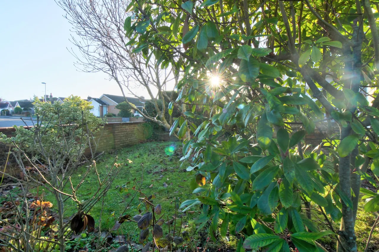 Half Moon Lane, Worthing, BN13, photo 24