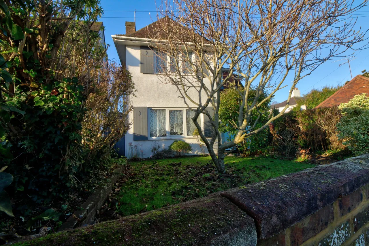 3 bed house for sale, Half Moon Lane, Worthing, BN13