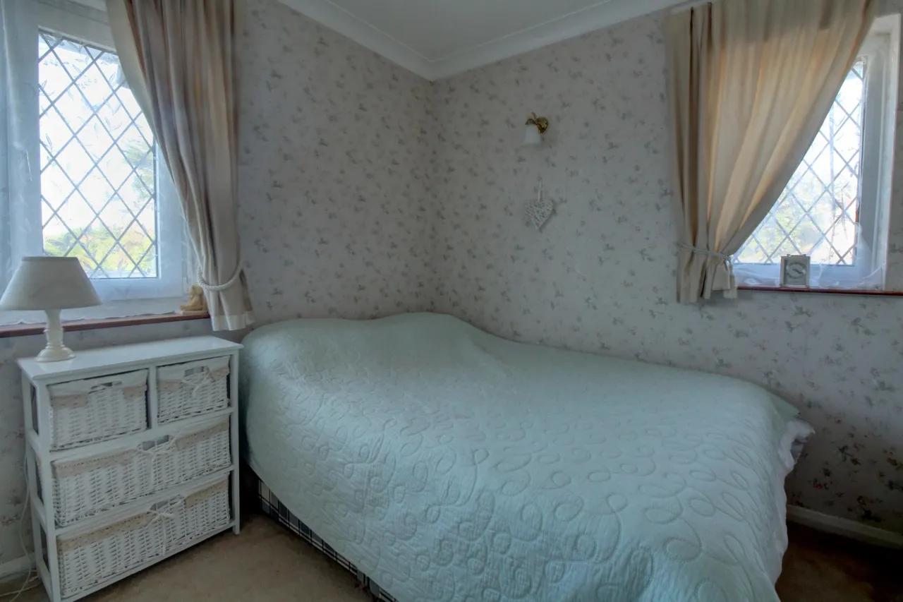 Half Moon Lane, Worthing, BN13, photo 21