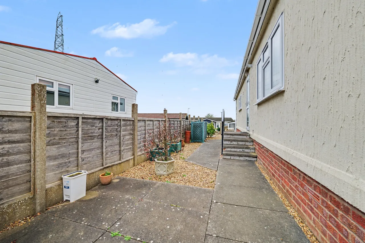 Mill Farm Park, Bulkington, CV12, photo 19