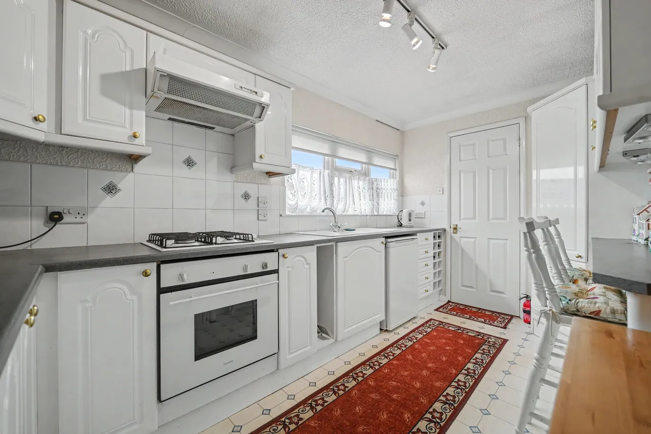 Mill Farm Park, Bulkington, CV12, photo 6