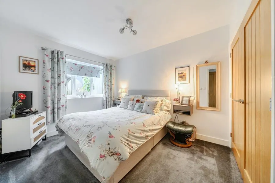 Hailey Road, Witney, OX28, photo 12