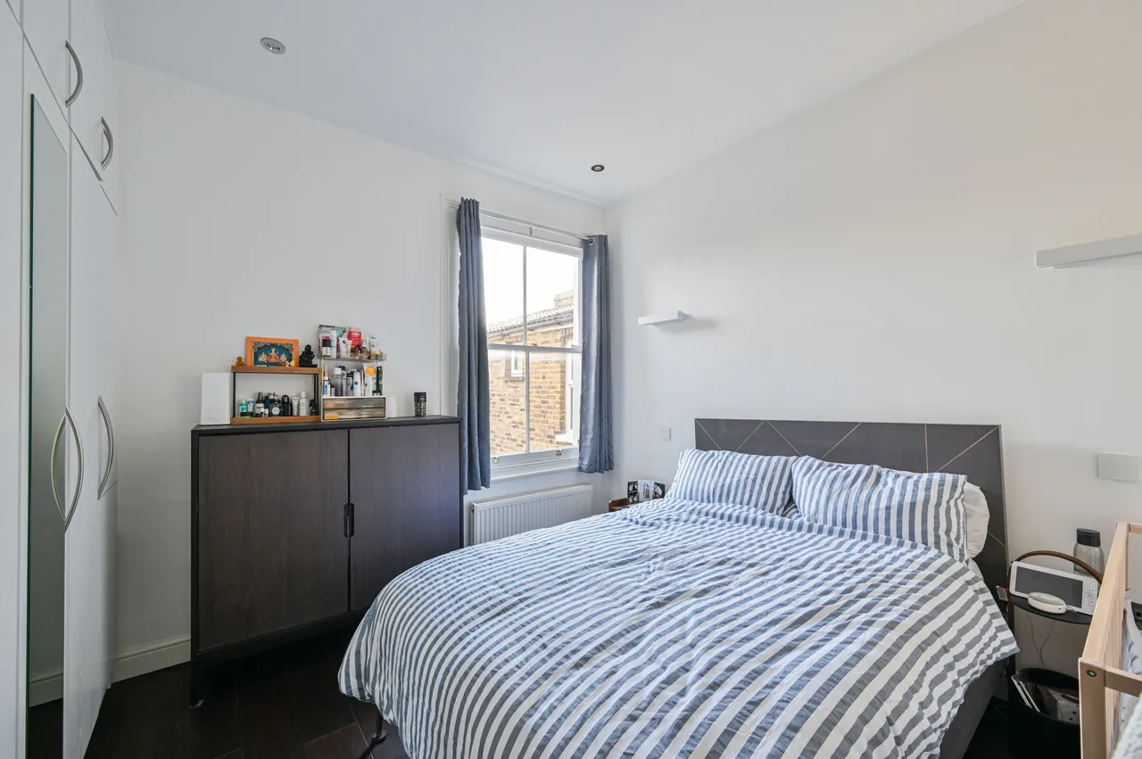 45 Charlmont Road, London, photo 7