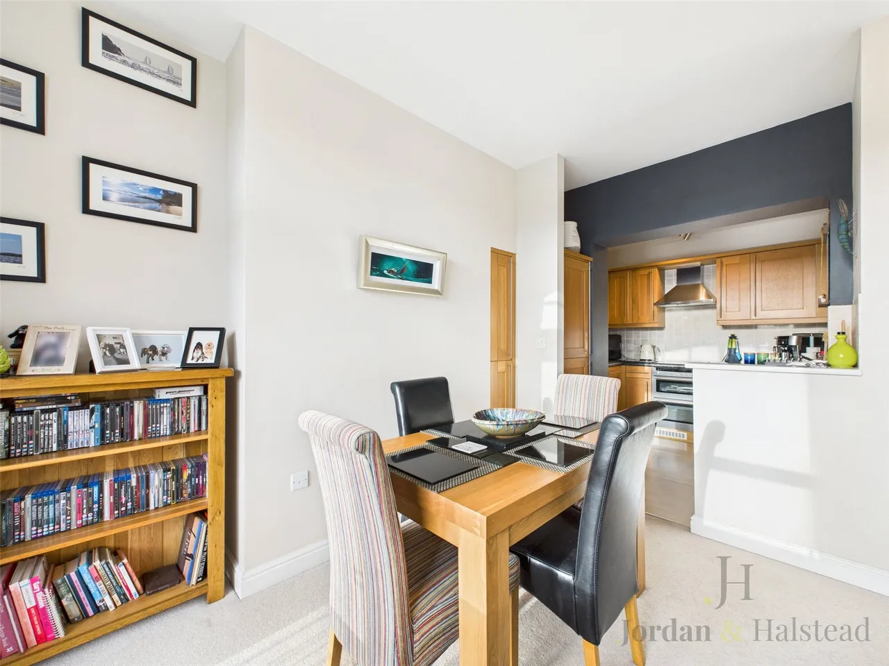 Kingswood Park, Kingswood, Frodsham, Cheshire, WA6 6EH, photo 13