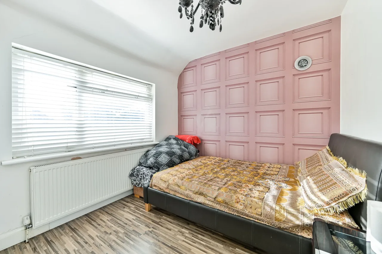 35 Westbourne Road, Feltham, photo 7