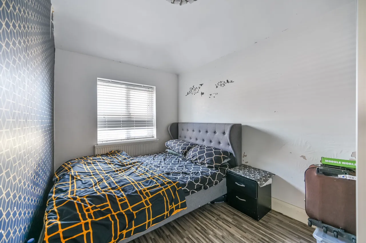 35 Westbourne Road, Feltham, photo 9