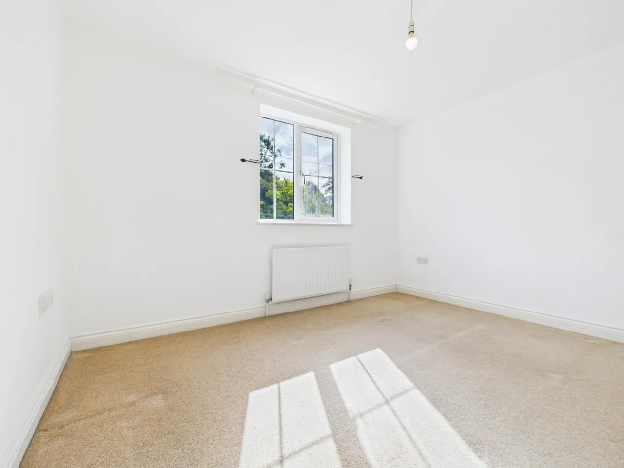 Worting Road, Worting, Basingstoke, RG22, photo 8