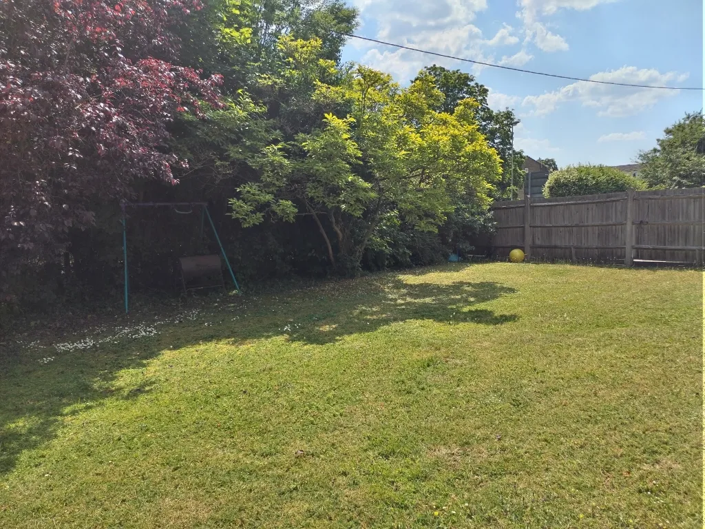 Worting Road, Worting, Basingstoke, RG22, photo 9