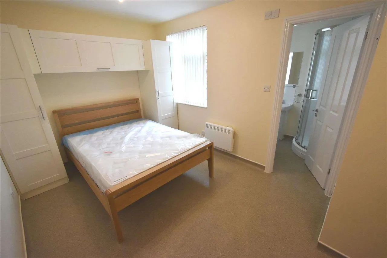 Highfield Road, Dartford, DA1, photo 2