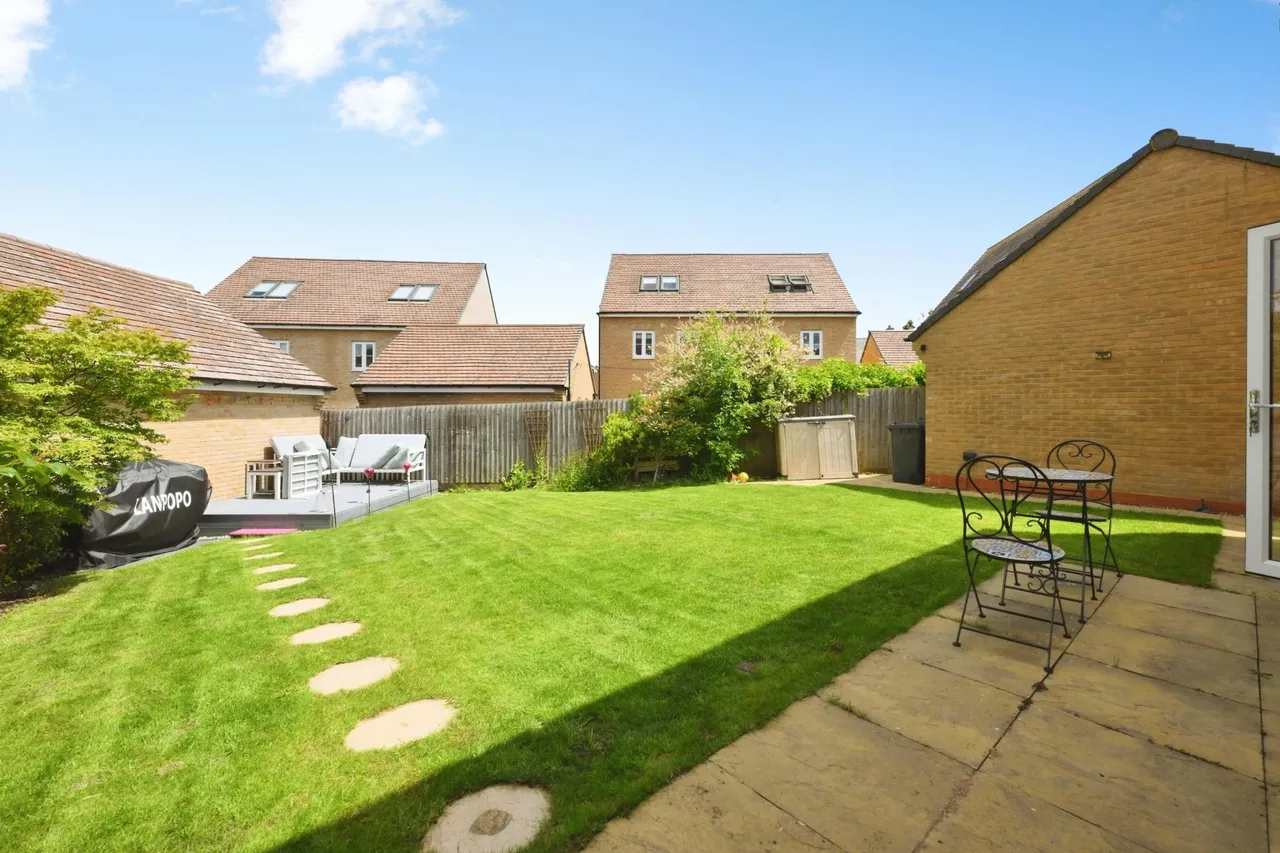 Hanslope Close, Papworth Everard, CB23, photo 19