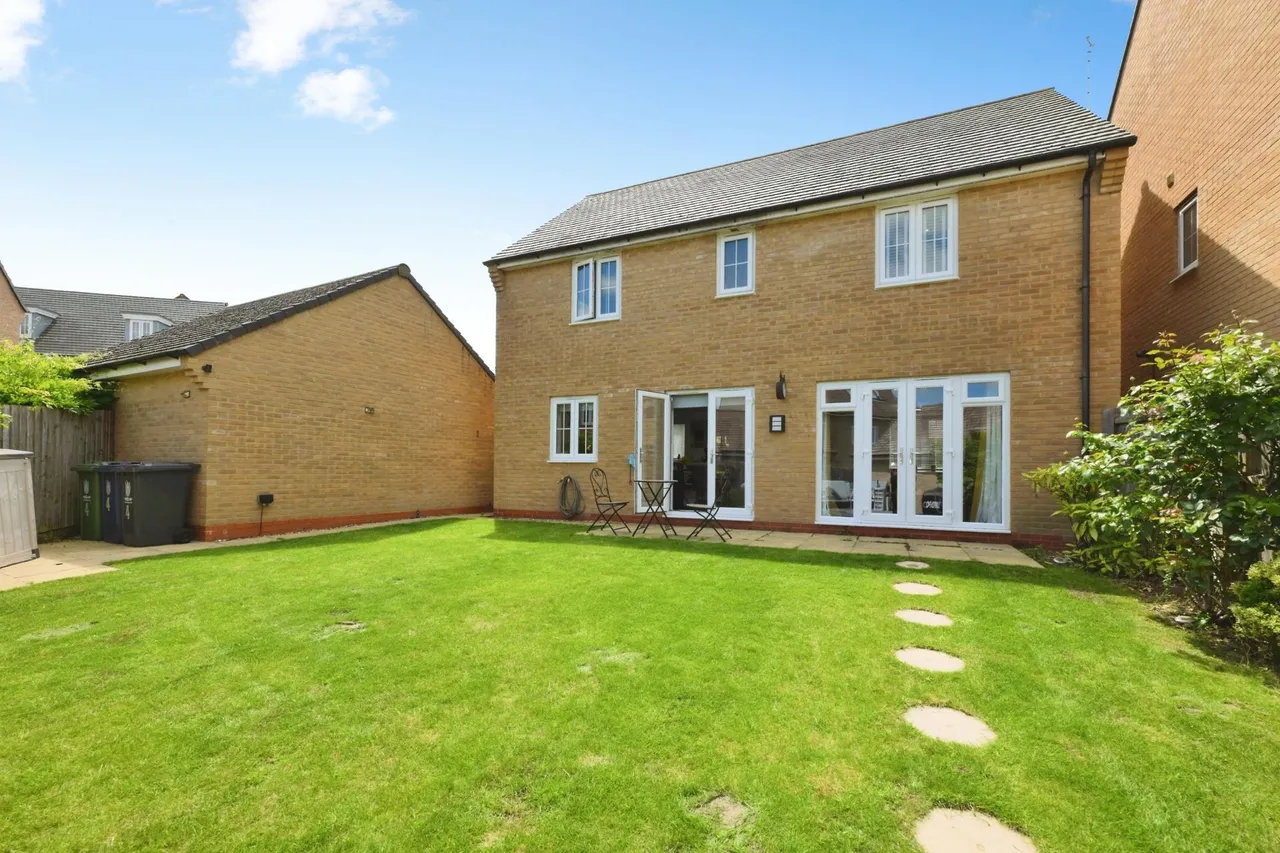 Hanslope Close, Papworth Everard, CB23, photo 20