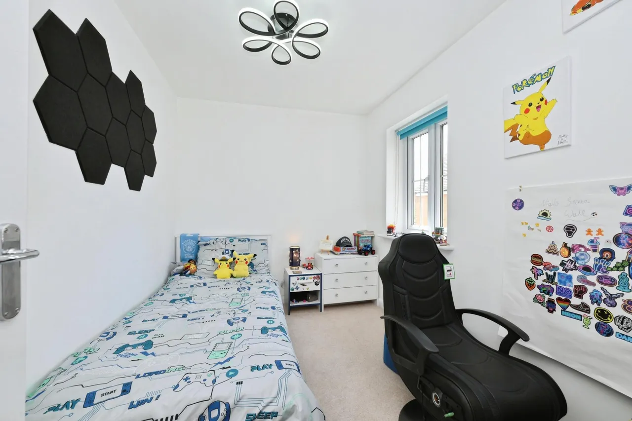 Hanslope Close, Papworth Everard, CB23, photo 17
