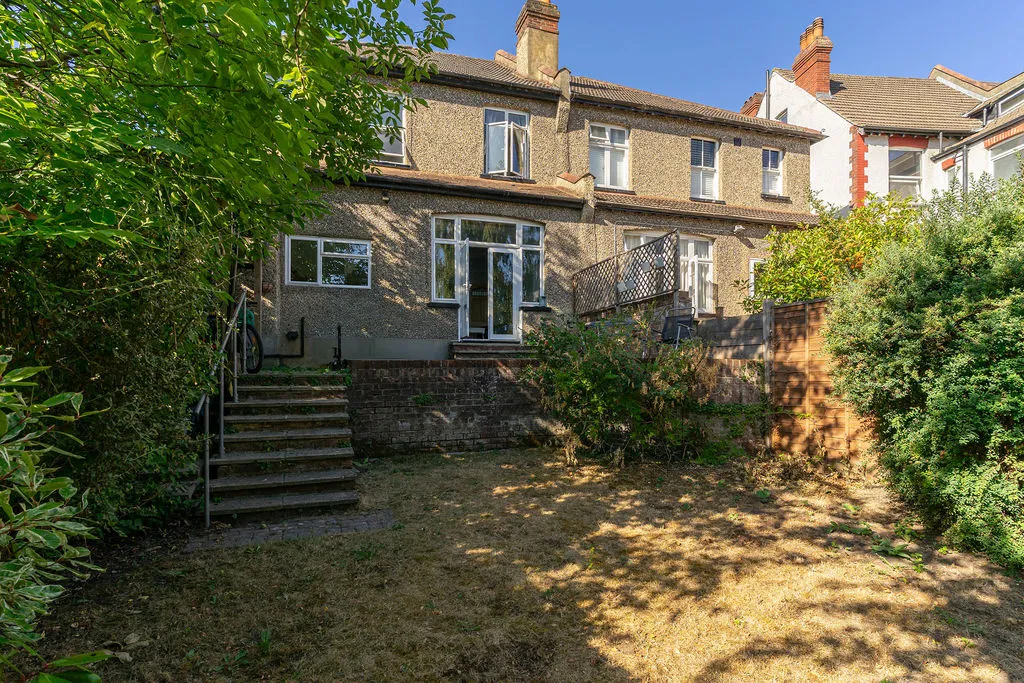 St Augustines Avenue, South Croydon CR2 6JG, photo 15