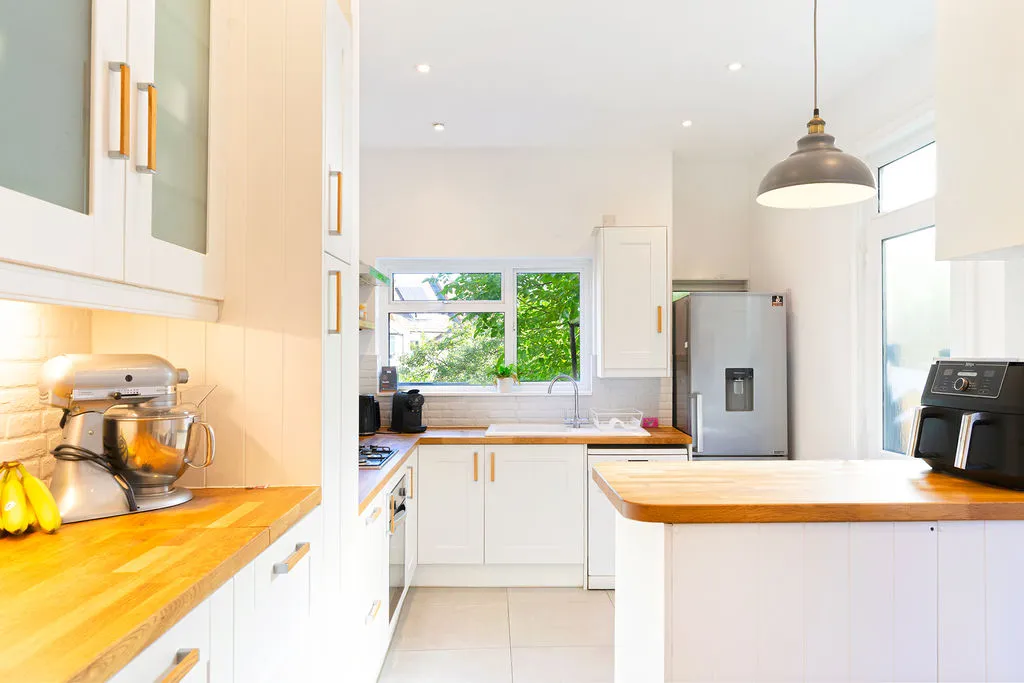 St Augustines Avenue, South Croydon CR2 6JG, photo 6