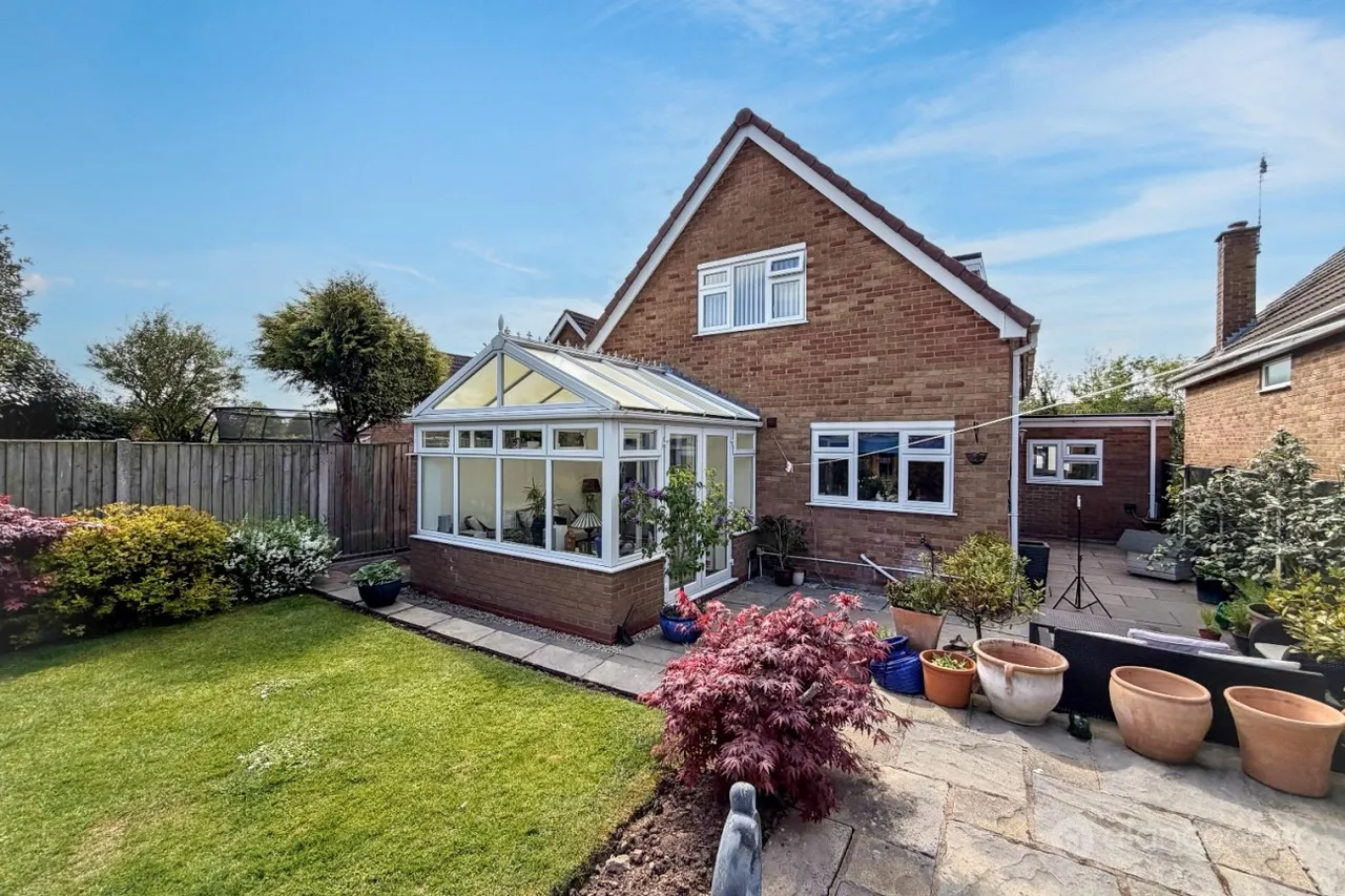 Higham Lane, Nuneaton, CV11, photo 27