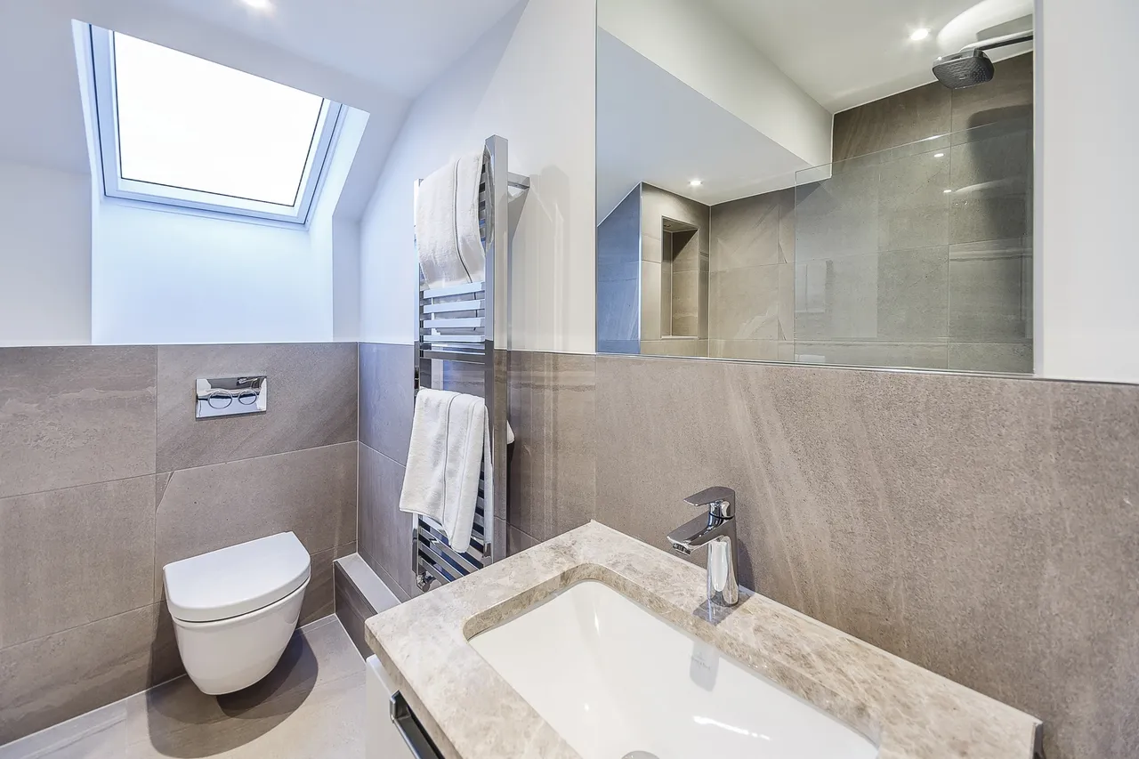 Rainville Rd, London, W6, photo 9