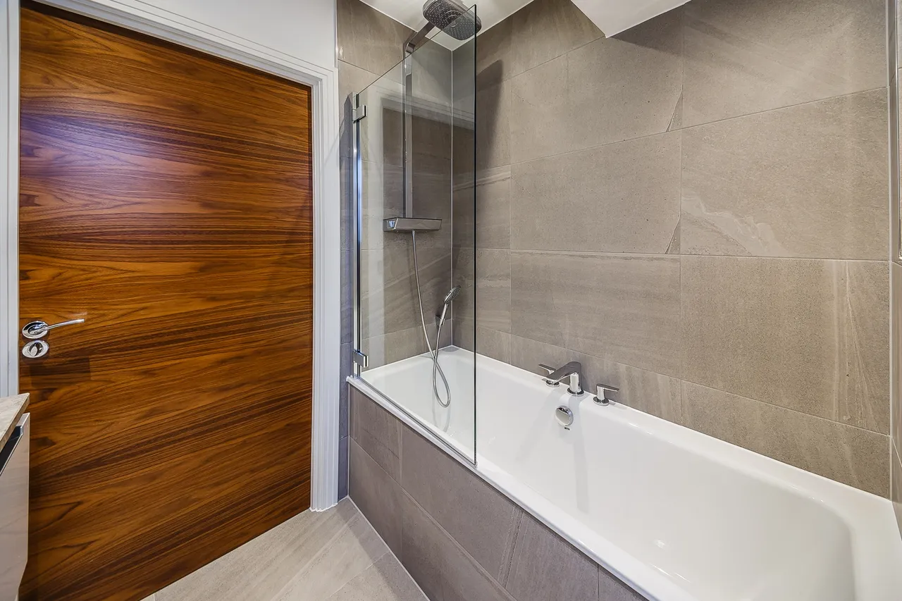Rainville Rd, London, W6, photo 18