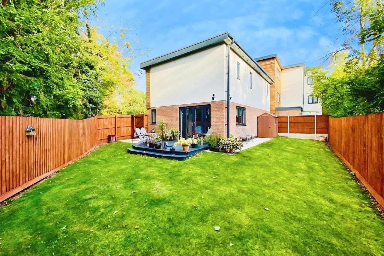 Barry Close, Kirby Muxloe, LE9, photo 17
