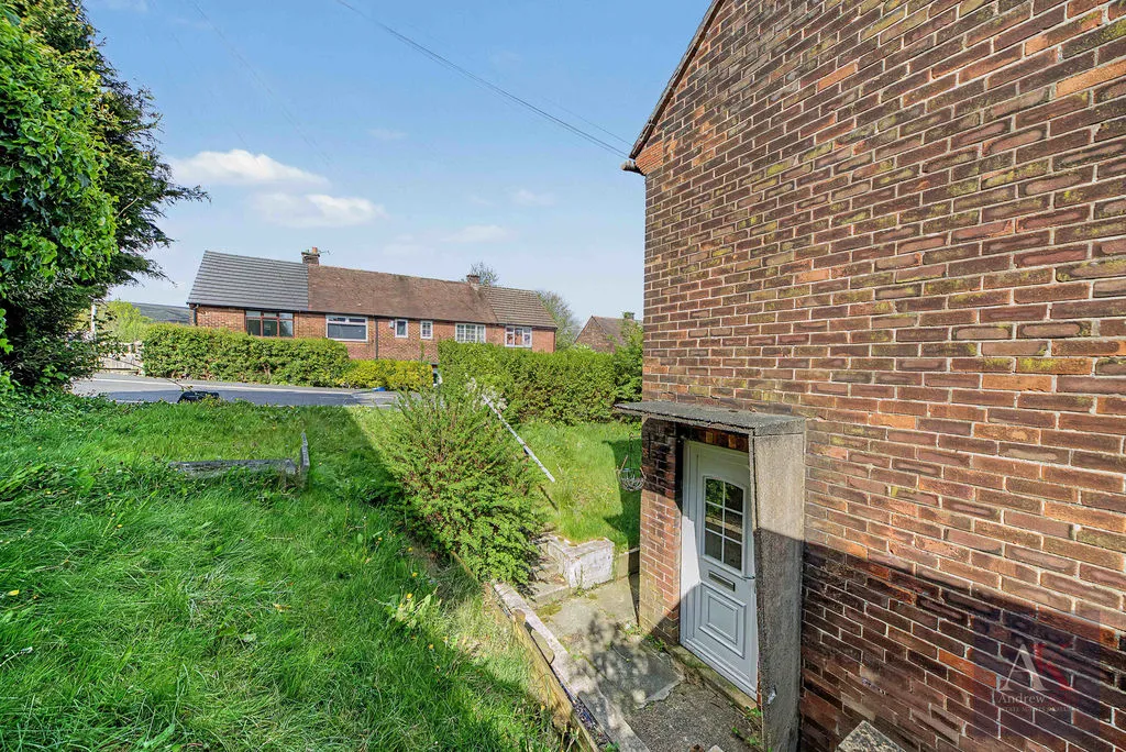 Whalley Avenue, Littleborough OL15 9HS, photo 16
