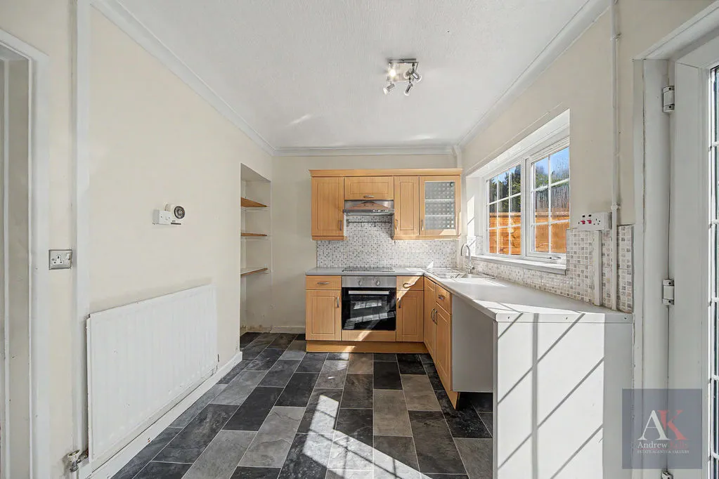 Whalley Avenue, Littleborough OL15 9HS, photo 3